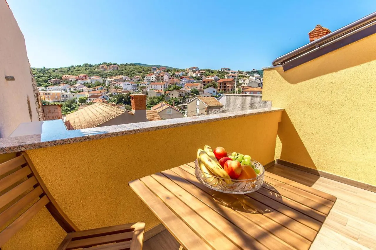 Tin 1 Apartment Vrbnik 0*,  Croatia