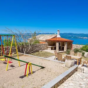 Apartment Heni, Vrbnik